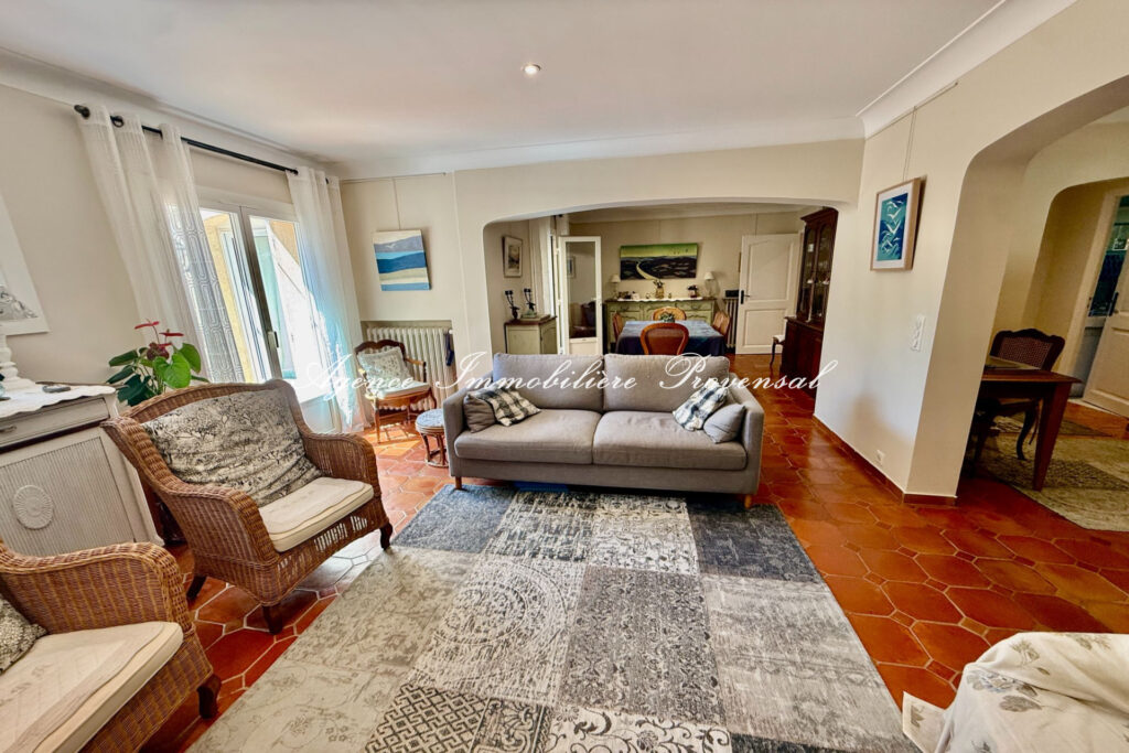vente maison 4 Pièce(s) – 4 pièces – 3 chambres – 120.95 m²