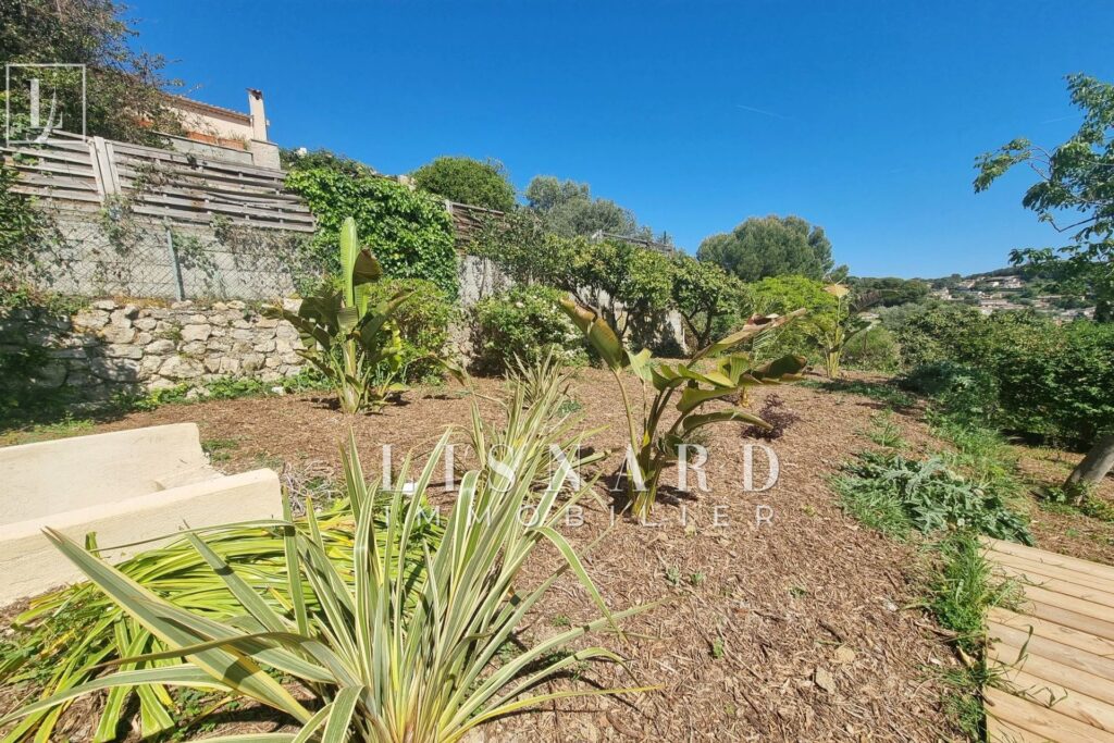 vente maison 5 Pièce(s) – 5 pièces – 4 chambres – 108.00 m²