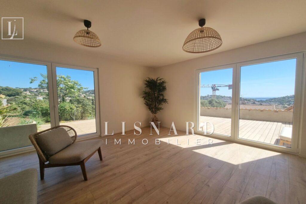 vente maison 5 Pièce(s) – 5 pièces – 4 chambres – 108.00 m²