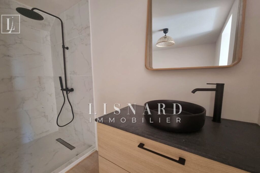 vente maison 5 Pièce(s) – 5 pièces – 4 chambres – 108.00 m²