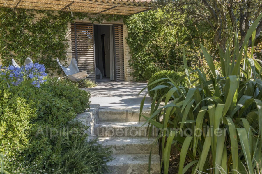 Maison à louer à Eygalières