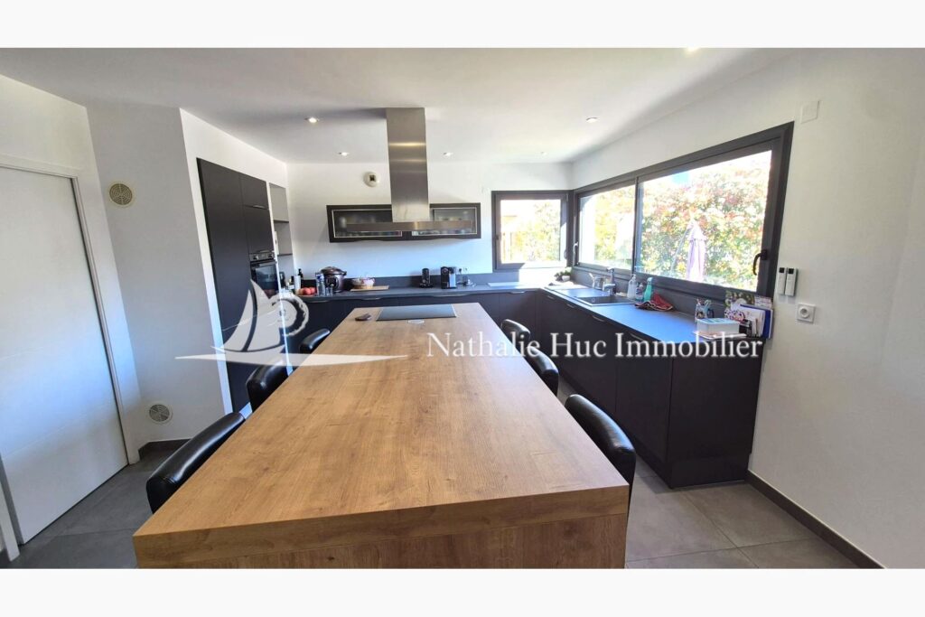 vente maison – NR pièces – 4 chambres – 142.52 m²