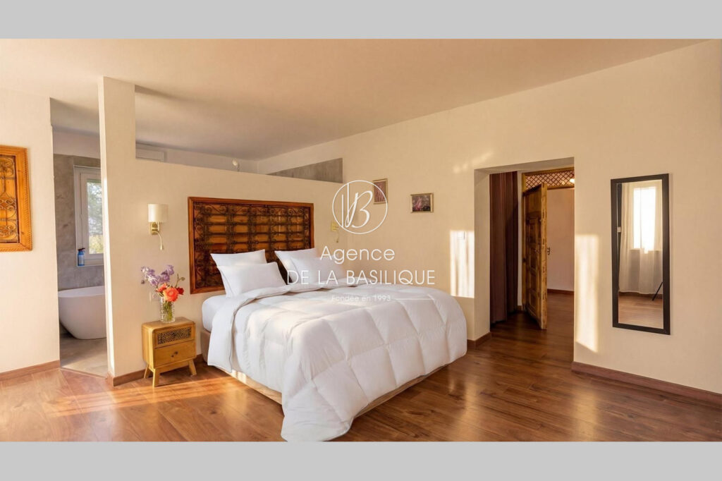 vente maison – NR pièces – 7 chambres – 355.00 m²