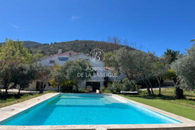 vente maison – NR pièces – 7 chambres – 355.00 m²