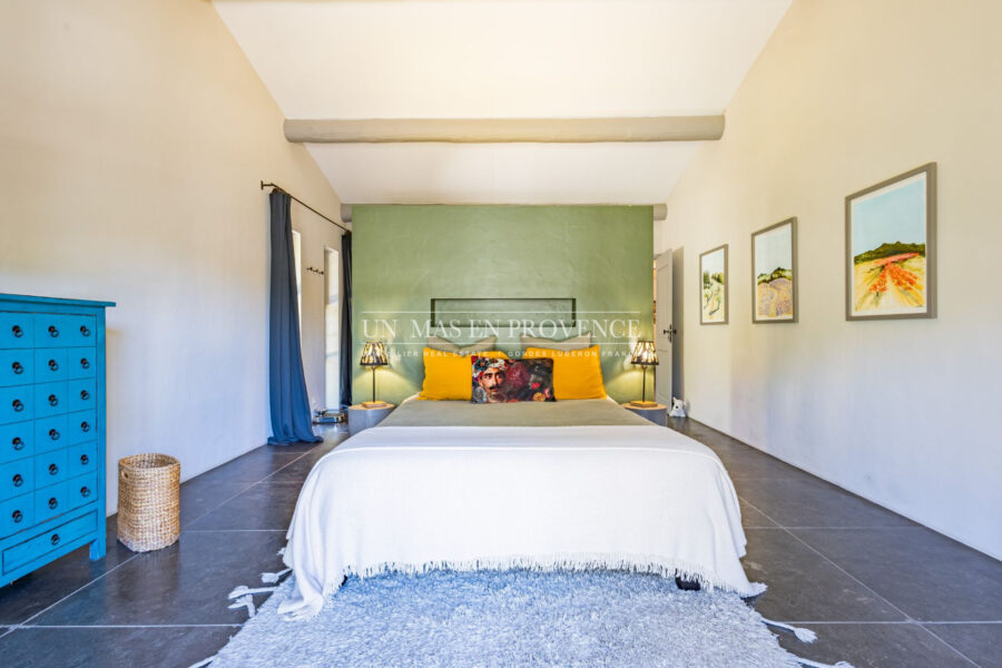 Maison à louer à Ménerbes