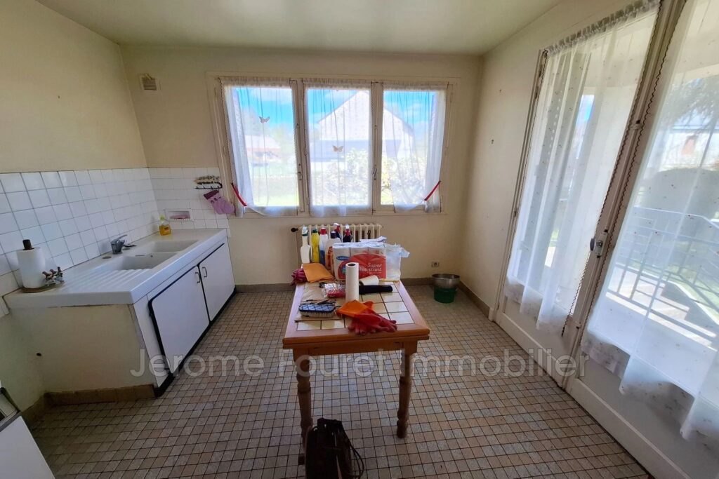 Maison 63 m², combles aménageables et sous-sol intégral. – 3 pièces – 2 chambres – 63.27 m²