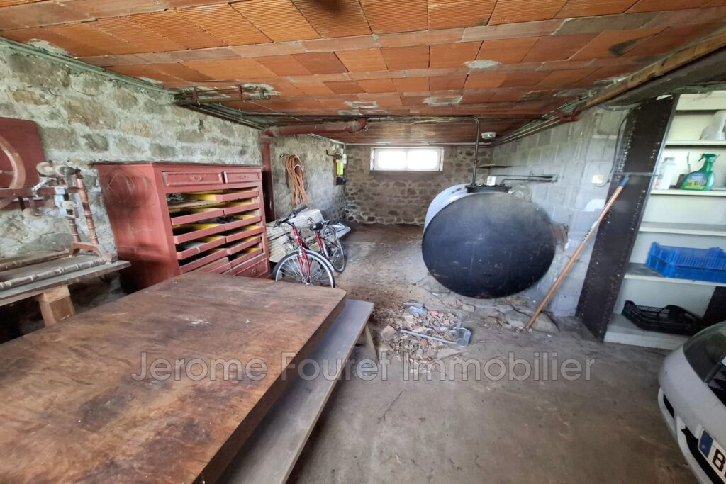 Maison 63 m², combles aménageables et sous-sol intégral. – 3 pièces – 2 chambres – 63.27 m²