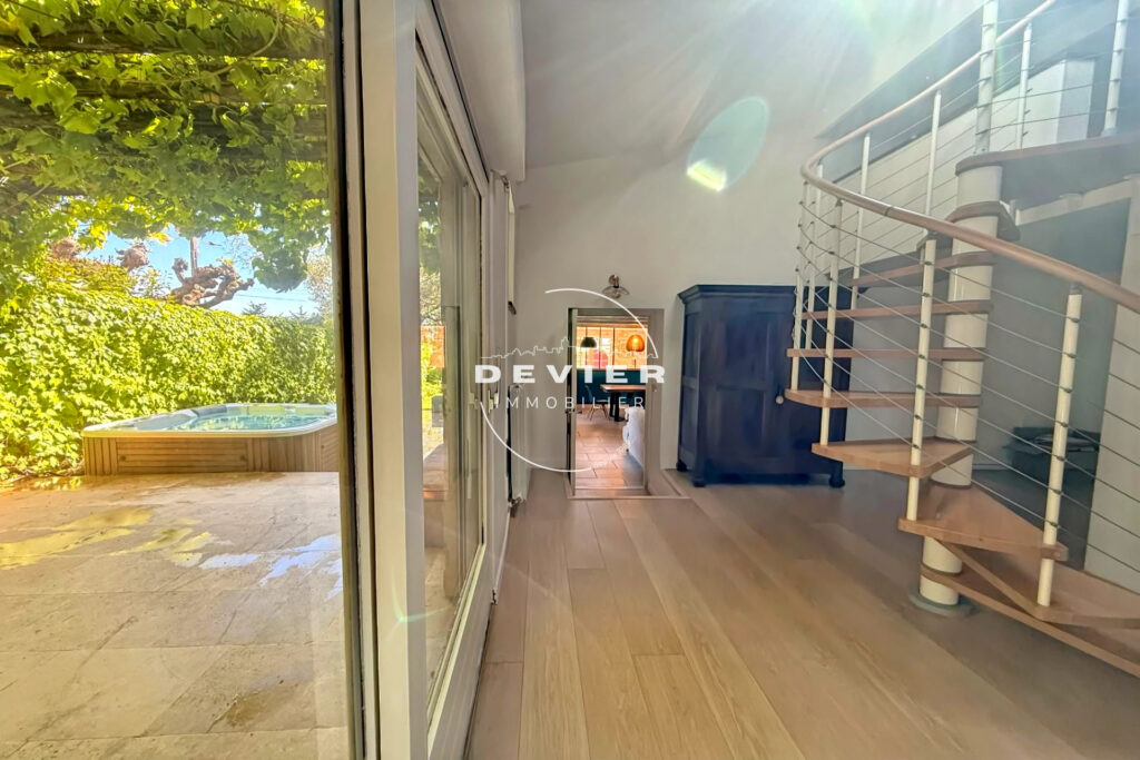 vente maison 5 Pièce(s) – 5 pièces – 4 chambres – 140.00 m²