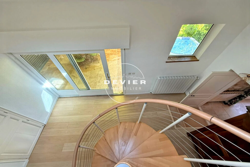 vente maison 5 Pièce(s) – 5 pièces – 4 chambres – 140.00 m²