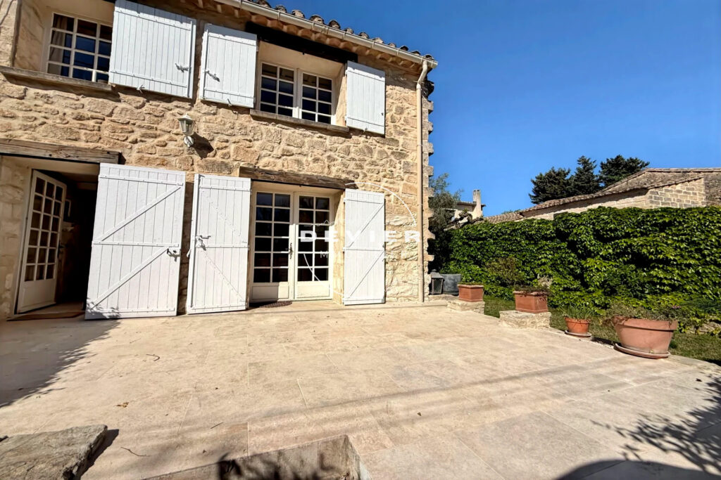 vente maison 5 Pièce(s) – 5 pièces – 4 chambres – 140.00 m²