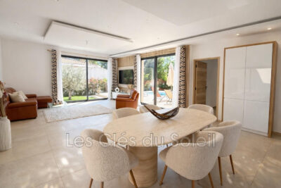 Maison contemporaine 2025 ? 120 m² ? Piscine chauffée ? 3 cham – 5 pièces – 3 chambres – 120.00 m²