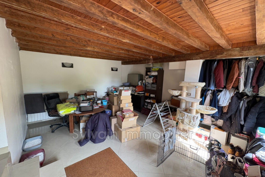vente maison 5 Pièce(s) – 5 pièces – 4 chambres – 185.00 m²