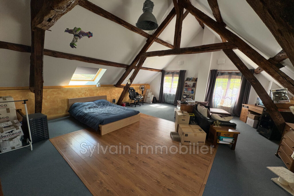 vente maison 5 Pièce(s) – 5 pièces – 4 chambres – 185.00 m²