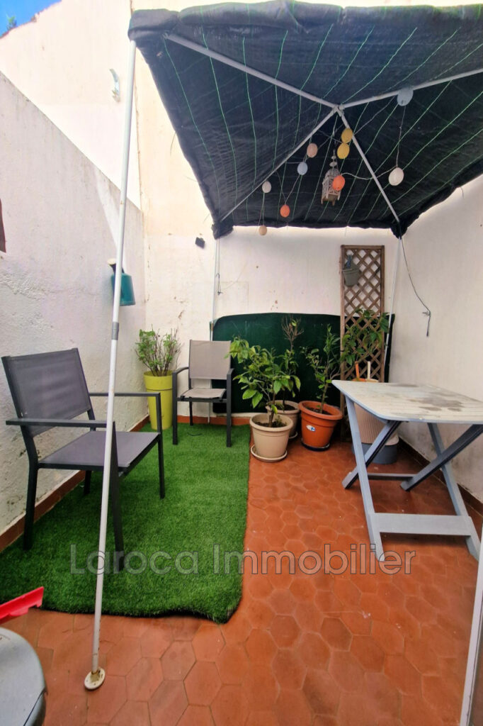 Maison de village spacieuse avec terrasses et garages ?  175 m – 6 pièces – 4 chambres – 175.00 m²