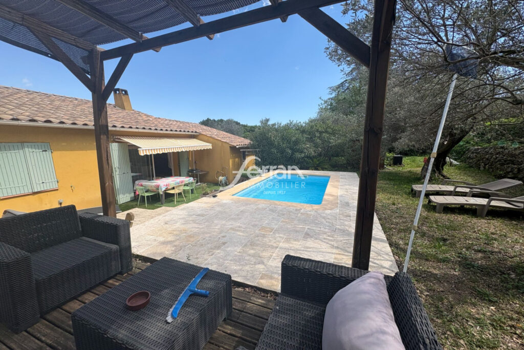 A vendre Maison de plain-pied avec 3 chambres – Figanières – 4 pièces – 3 chambres – 80.00 m²