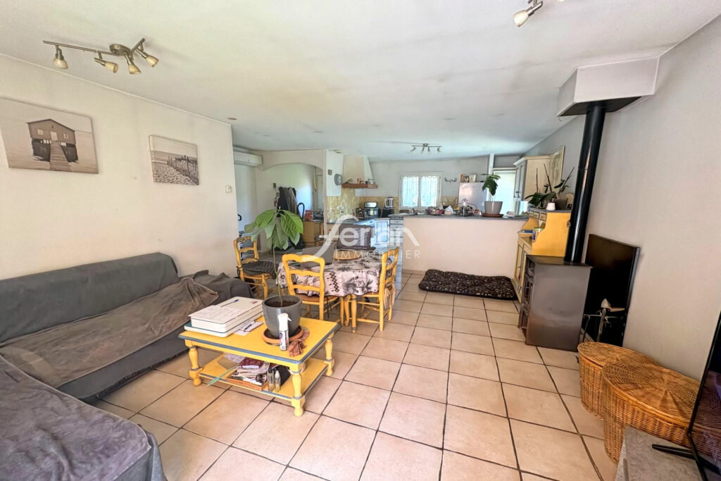 A vendre Maison de plain-pied avec 3 chambres – Figanières – 4 pièces – 3 chambres – 80.00 m²