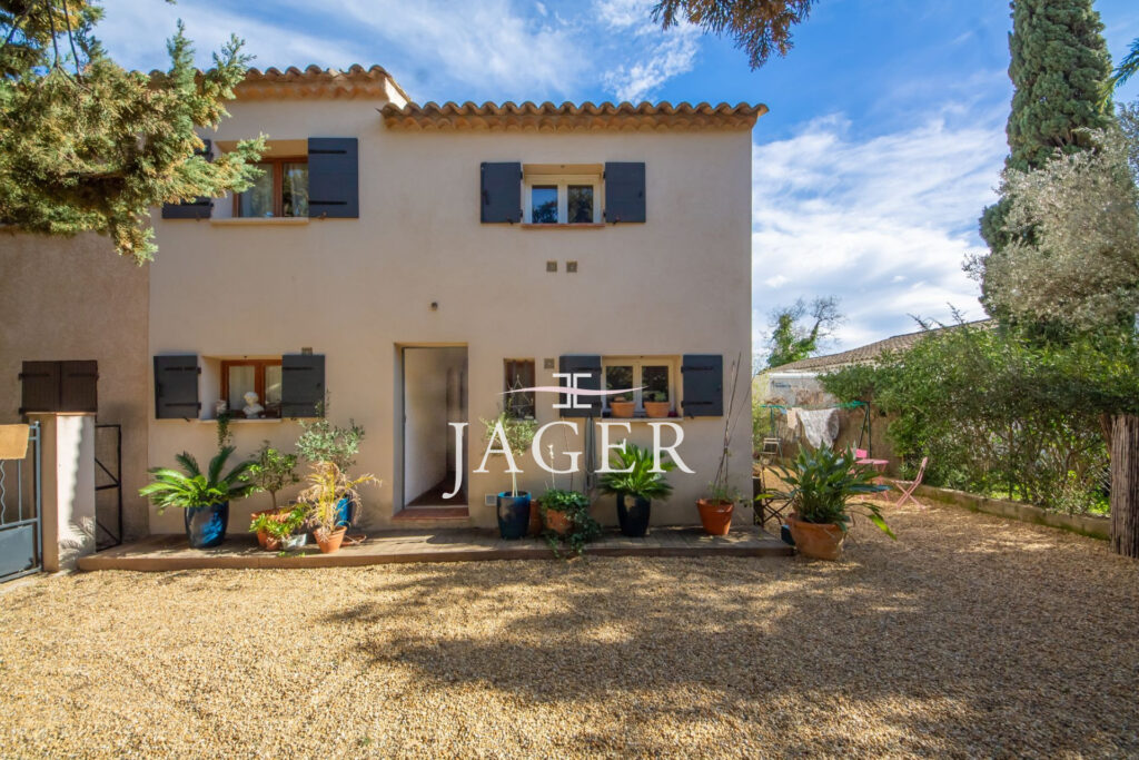 vente maison 5 Pièce(s) – 5 pièces – 4 chambres – 105.00 m²