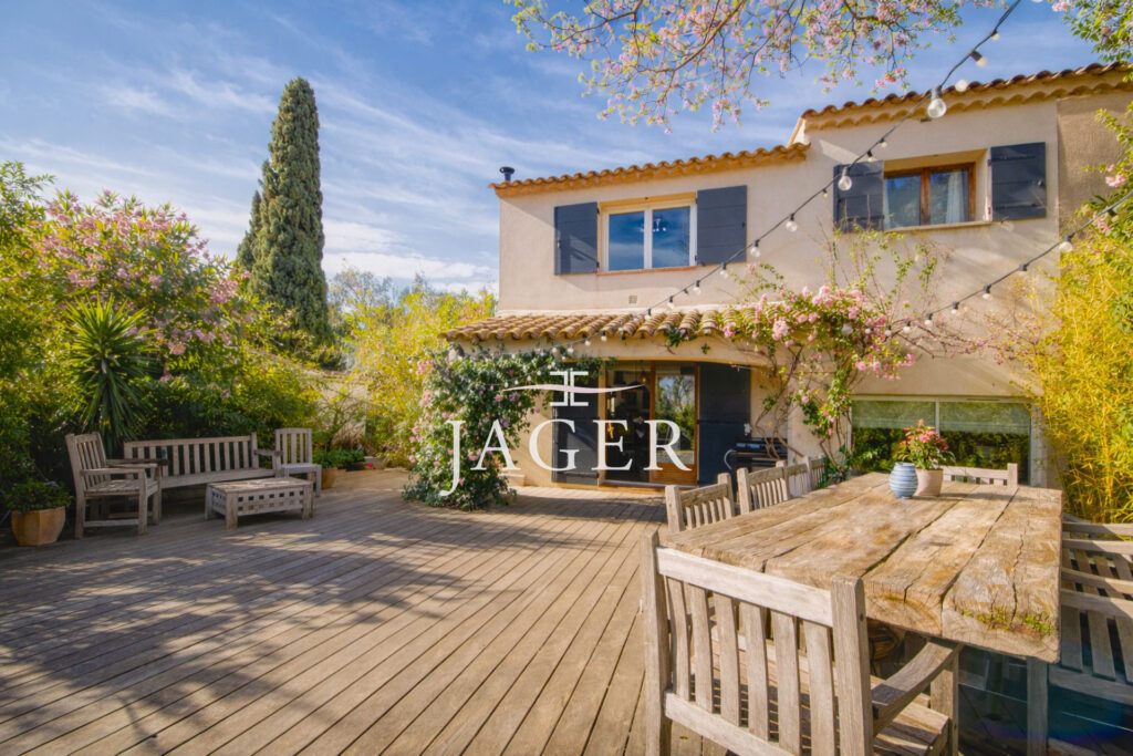 vente maison 5 Pièce(s) – 5 pièces – 4 chambres – 105.00 m²