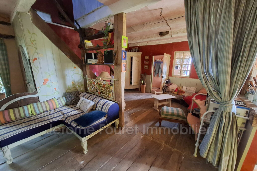 Maison de hameau. – 4 pièces – 3 chambres – 110.00 m²