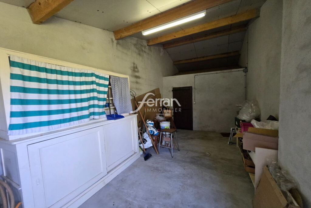 A vendre à Salernes villa 3 chambres sur un terrain de 950m² – 4 pièces – 3 chambres – 74.00 m²