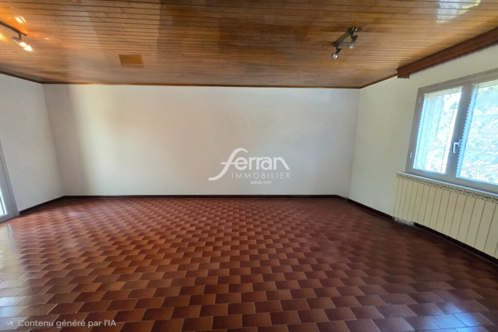 A vendre à Salernes villa 3 chambres sur un terrain de 950m² – 4 pièces – 3 chambres – 74.00 m²