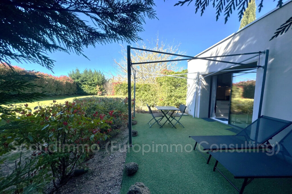 vente maison contemporaine 5 Pièce(s) – 5 pièces – 4 chambres – 202.00 m²