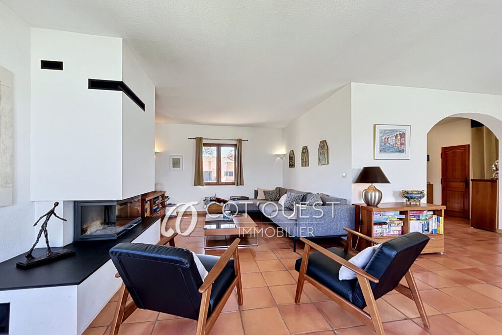 vente maison 6 Pièce(s) – 6 pièces – 5 chambres – 180.00 m²
