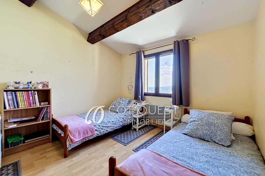 vente maison 6 Pièce(s) – 6 pièces – 5 chambres – 180.00 m²