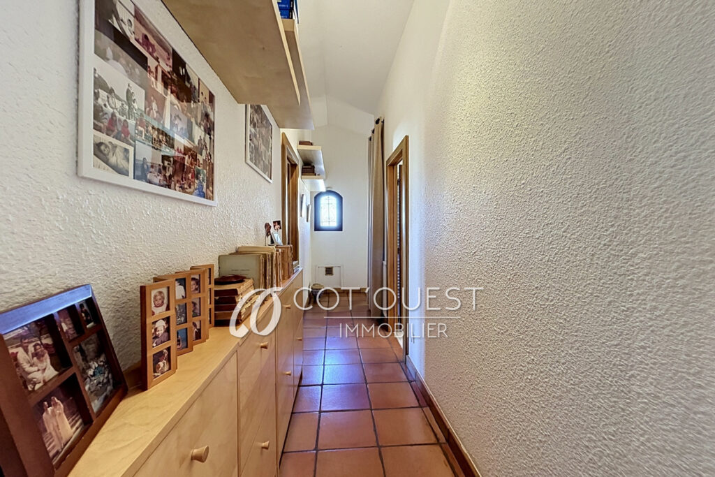 vente maison 6 Pièce(s) – 6 pièces – 5 chambres – 180.00 m²
