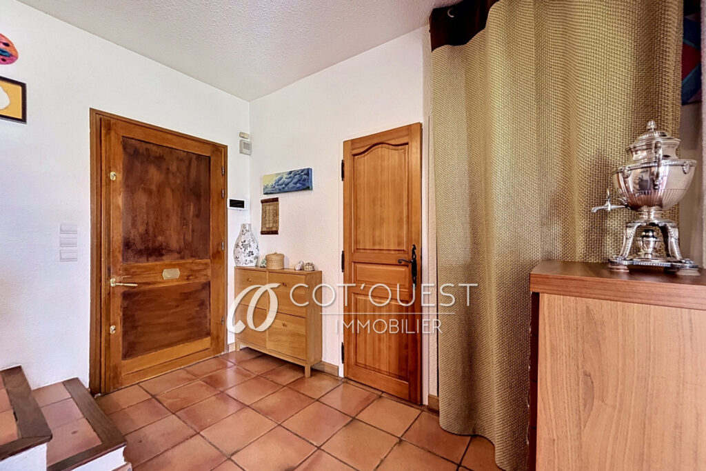 vente maison 6 Pièce(s) – 6 pièces – 5 chambres – 180.00 m²