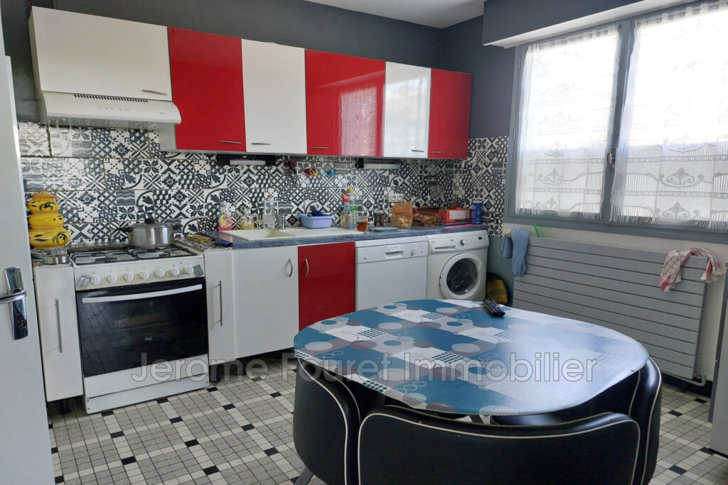 vente maison 5 Pièce(s) – 5 pièces – 4 chambres – 120.00 m²