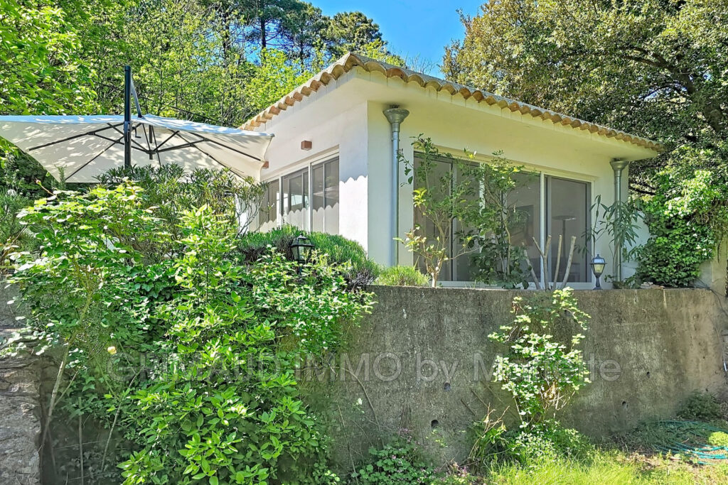 Cadre Bucolique – 4 pièces – 2 chambres – 47.00 m²