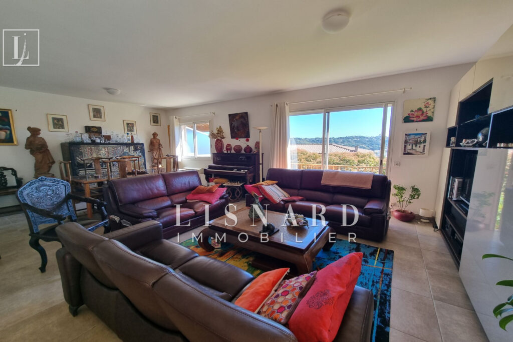 vente maison 5 Pièce(s) – 5 pièces – 4 chambres – 150.00 m²
