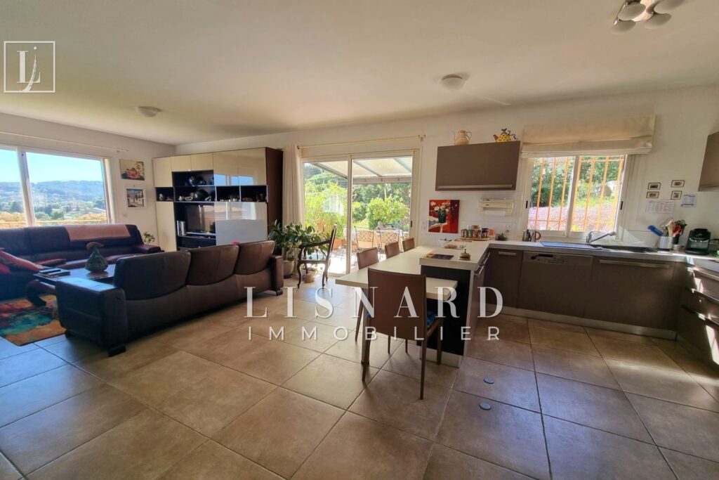 vente maison 5 Pièce(s) – 5 pièces – 4 chambres – 150.00 m²