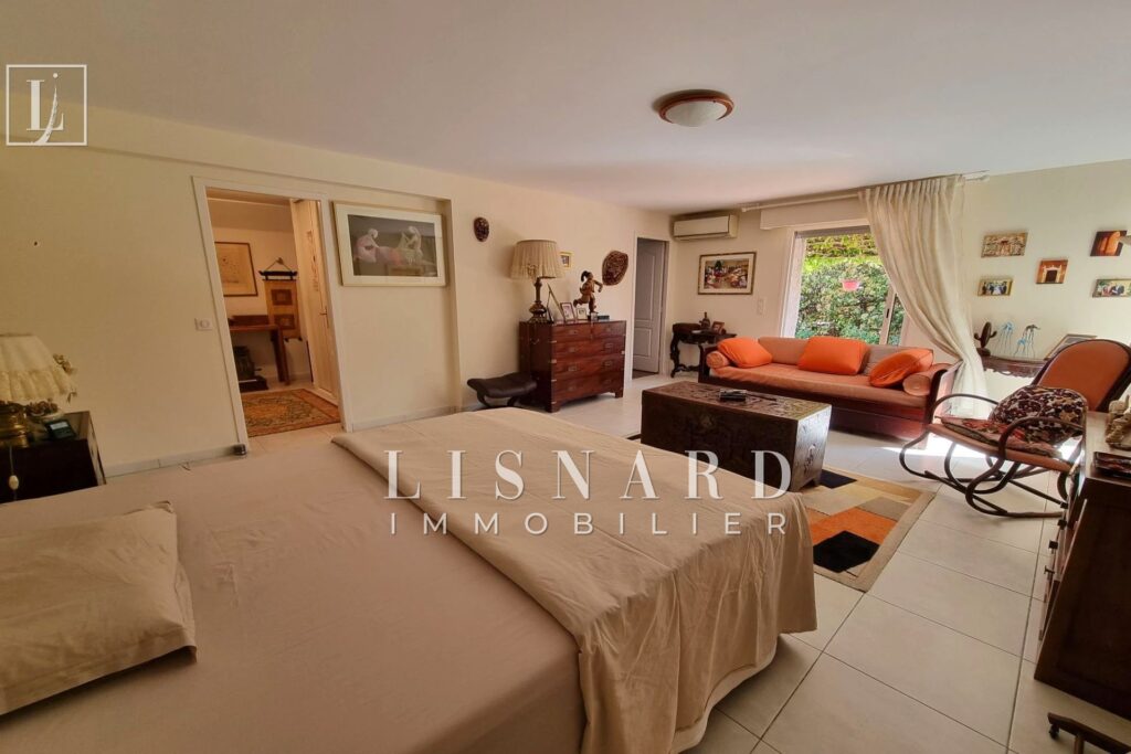 vente maison 5 Pièce(s) – 5 pièces – 4 chambres – 150.00 m²