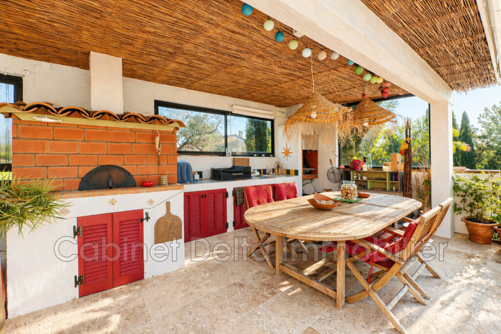 vente maison 6 Pièce(s) – 6 pièces – 4 chambres – 142.00 m²