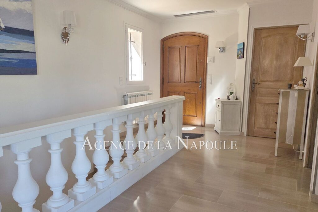 vente maison 5 Pièce(s) – 5 pièces – 3 chambres – 145.00 m²
