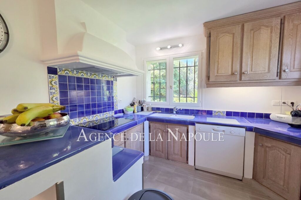 vente maison 5 Pièce(s) – 5 pièces – 3 chambres – 145.00 m²