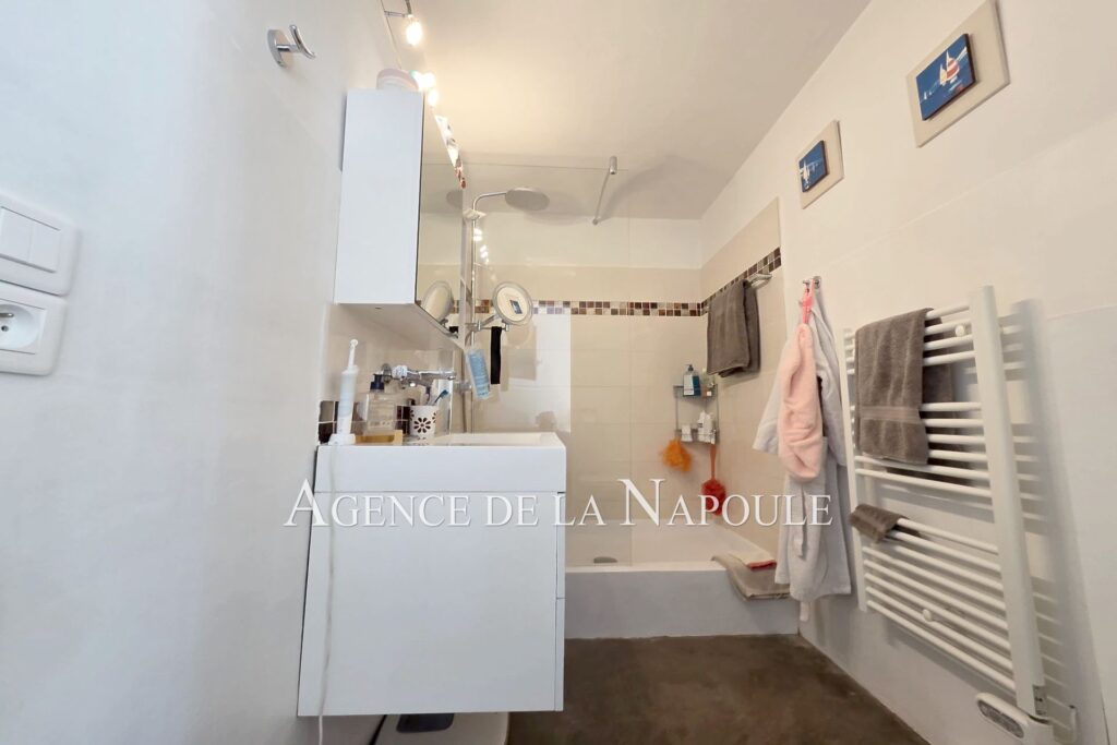 vente maison 5 Pièce(s) – 5 pièces – 3 chambres – 145.00 m²
