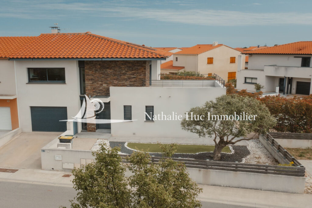 vente maison – NR pièces – 4 chambres – 142.52 m²