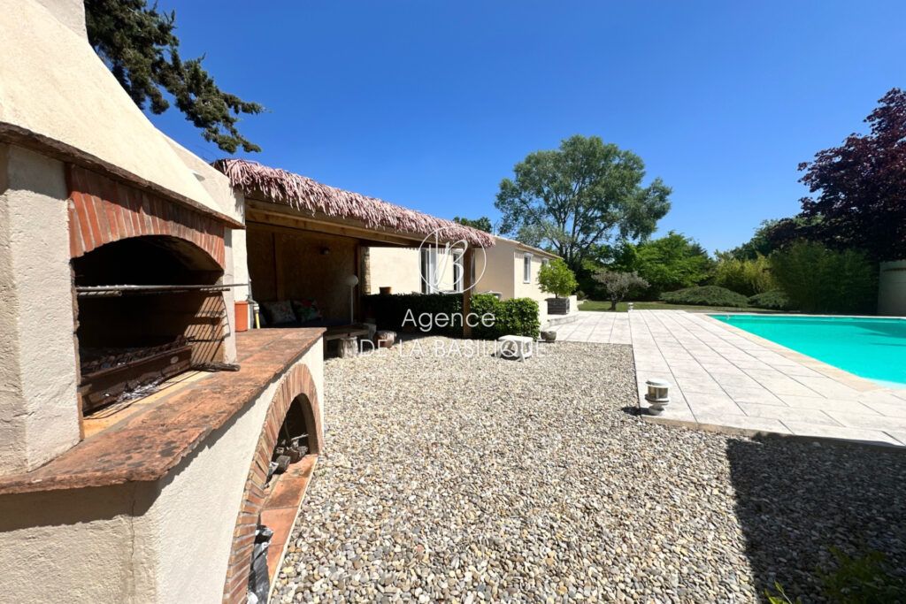 vente villa 6 Pièce(s) – 6 pièces – 4 chambres – 115.00 m²