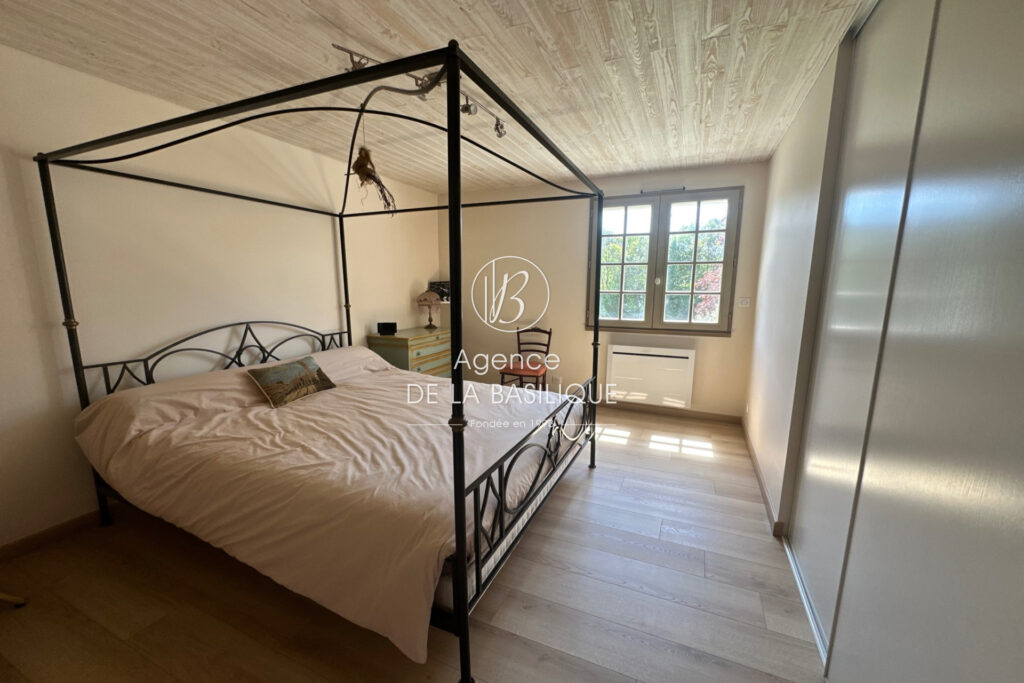 vente villa 6 Pièce(s) – 6 pièces – 4 chambres – 115.00 m²