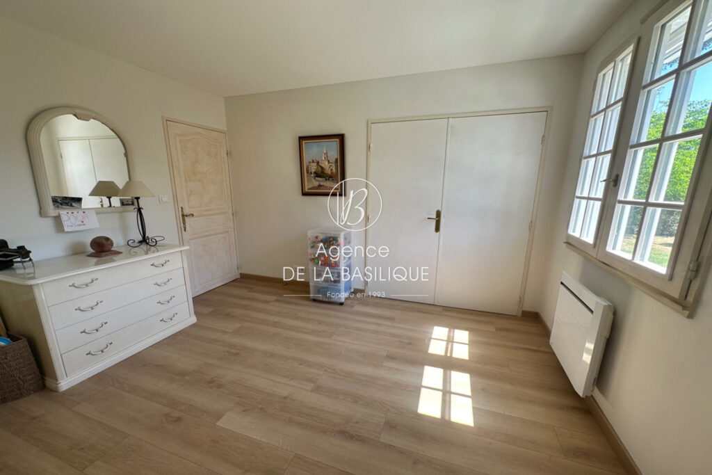 vente villa 6 Pièce(s) – 6 pièces – 4 chambres – 115.00 m²