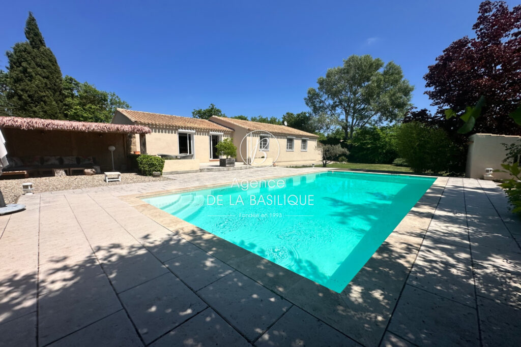 vente villa 6 Pièce(s) – 6 pièces – 4 chambres – 115.00 m²