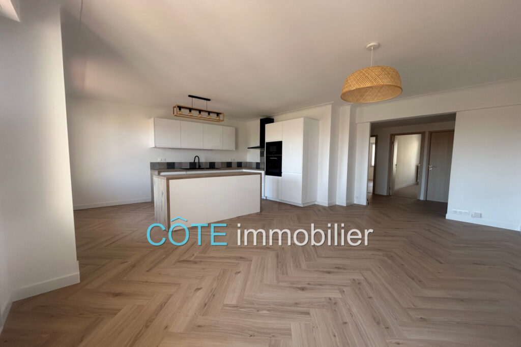 ANTIBES CENTRE VILLE 3 PIECES TERRASSE GARAGE VUE DEGAGEE – 3 pièces – 2 chambres – 71.80 m²