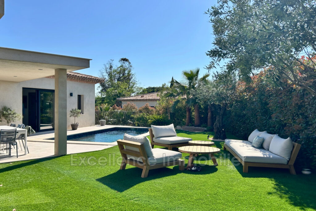 vente villa 5 Pièce(s) – 5 pièces – 3 chambres – 167.00 m²