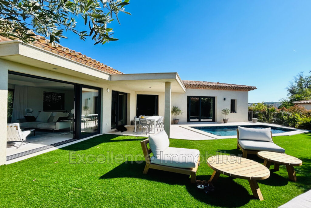 vente villa 5 Pièce(s) – 5 pièces – 3 chambres – 167.00 m²