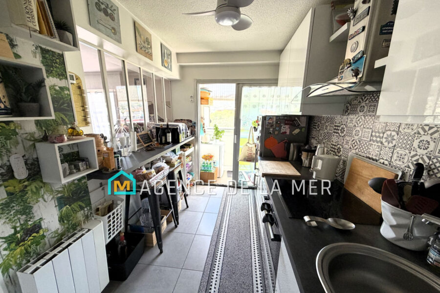 Appartement à vendre à Mandelieu-la-Napoule — Vue sur la ville — photo 8