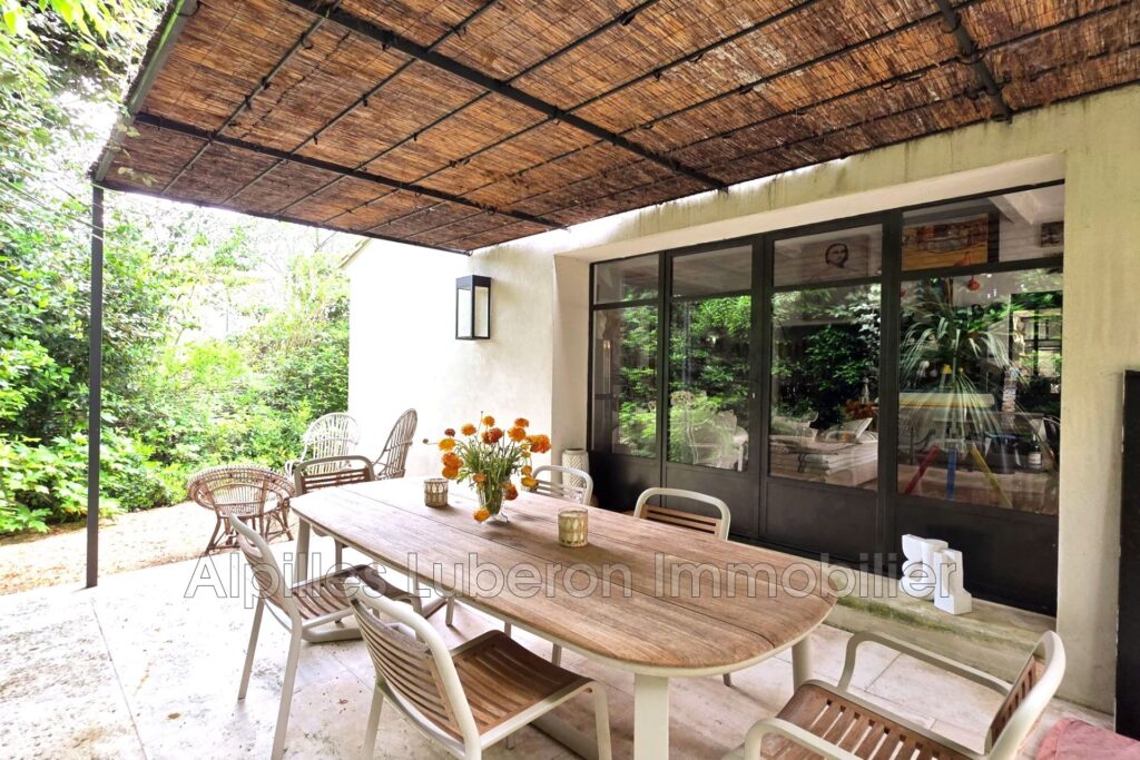 vente maison de village 4 Pièce(s) – 4 pièces – 3 chambres – 150.00 m²