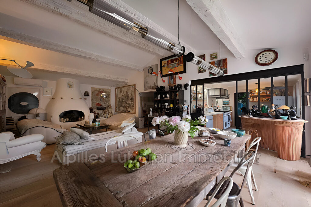 vente maison de village 4 Pièce(s) – 4 pièces – 3 chambres – 150.00 m²